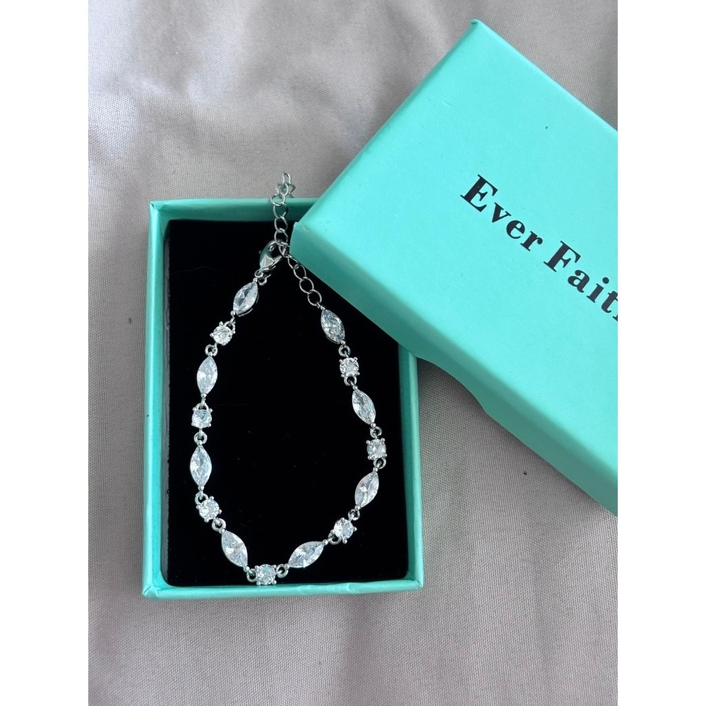 Ever Faith Silver Tone Marquise and Round Cubic Zirconia Tennis Bracelet Clear